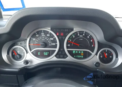 2010 Jeep Wrangler Unlimited Rubicon z USA, uszkodzony, nr VIN 1J4BA6H1XAL139455